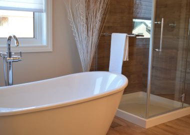 Small bathroom remodeling Rockford Il